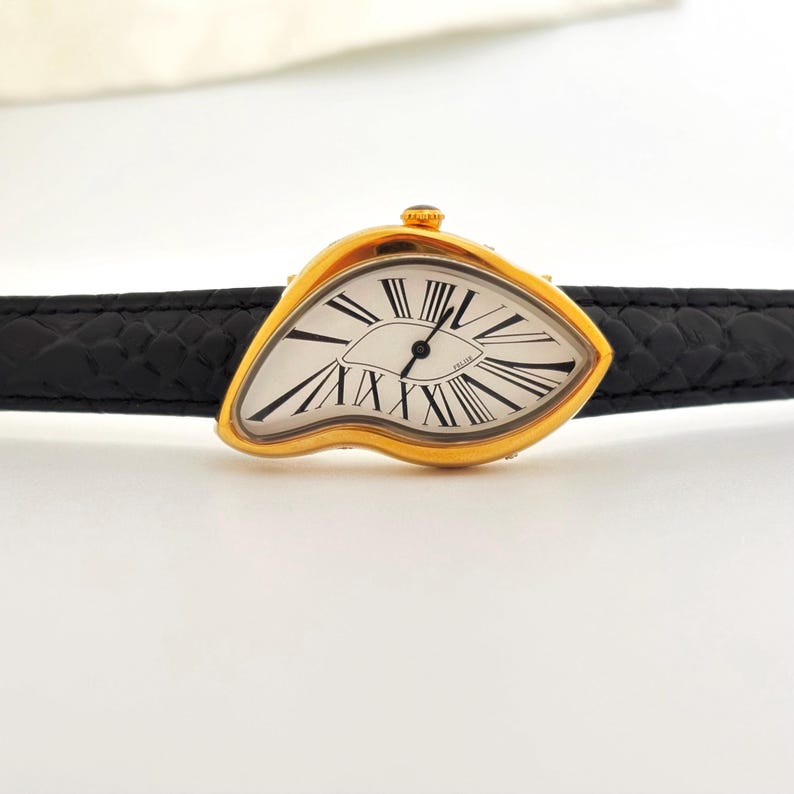 Golden Melting Surrealist Watch – Dali-Inspired Artistic Timepiece with Unique Drip-Effect Design